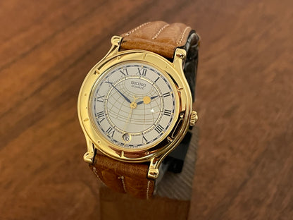 (1999) Seiko 5Y22-6050 Age of Discovery (AOD) dress watch - white dial w/ black Roman numerals (NOS)