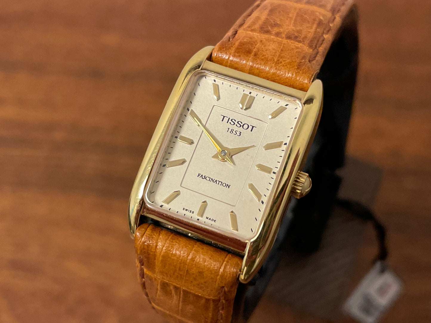 (1990s) Tissot T815 Fascination "Tank" - champagne dial with gold markers - small size (NOS)