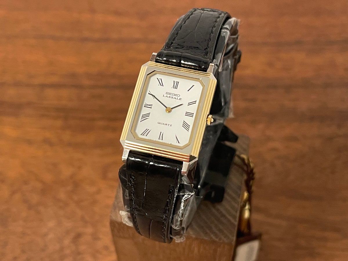 Front side (1981) Seiko 6730-5079 Lassale ultra-thin "Tank" dress watch - white dial w/ black Roman numerals - small size (NOS)