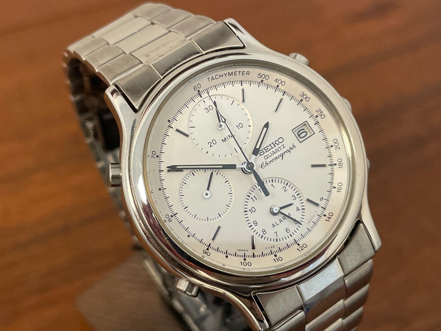 (1989) Seiko 7T32-6A50 Chronograph - silver dial w/ silver markers (NOS)