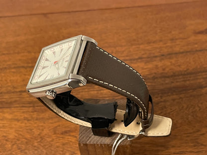 (2007) Seiko 7N42-0DN0 "Tank Jumbo" - white dial w/ red highlights (NOS)