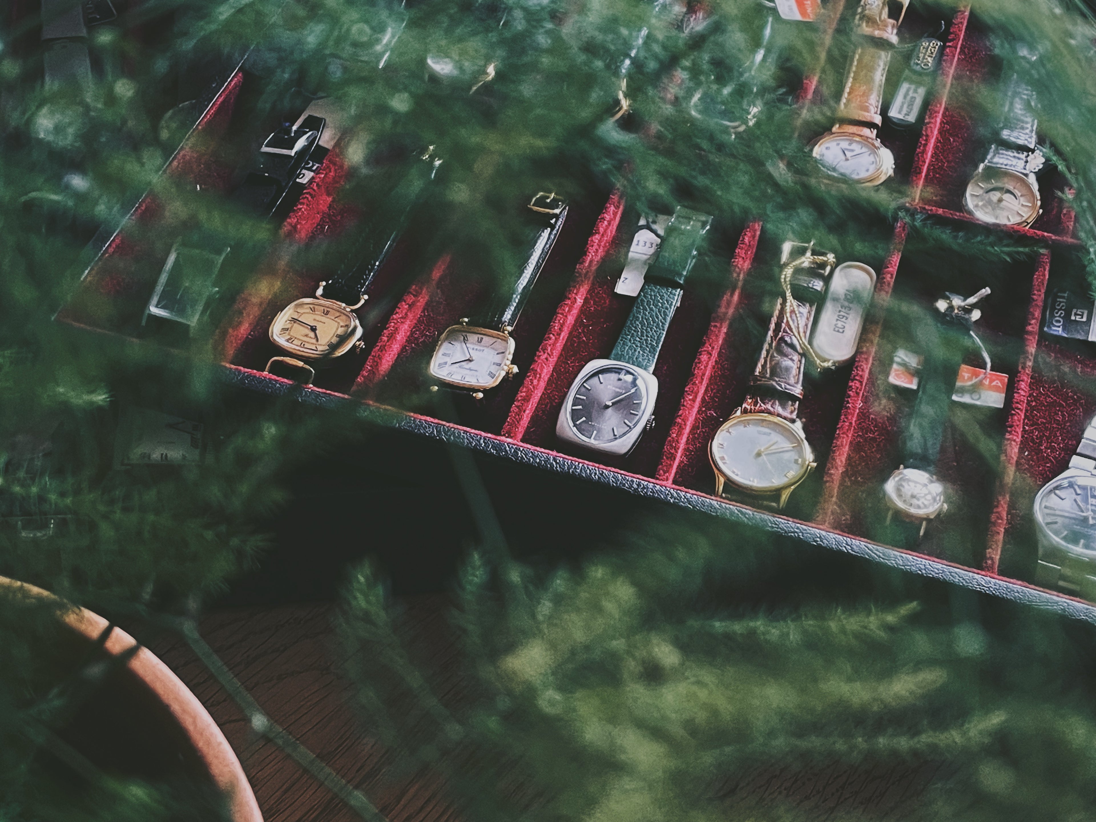 Vintage ladies watch collection curated by WATCH WAVE