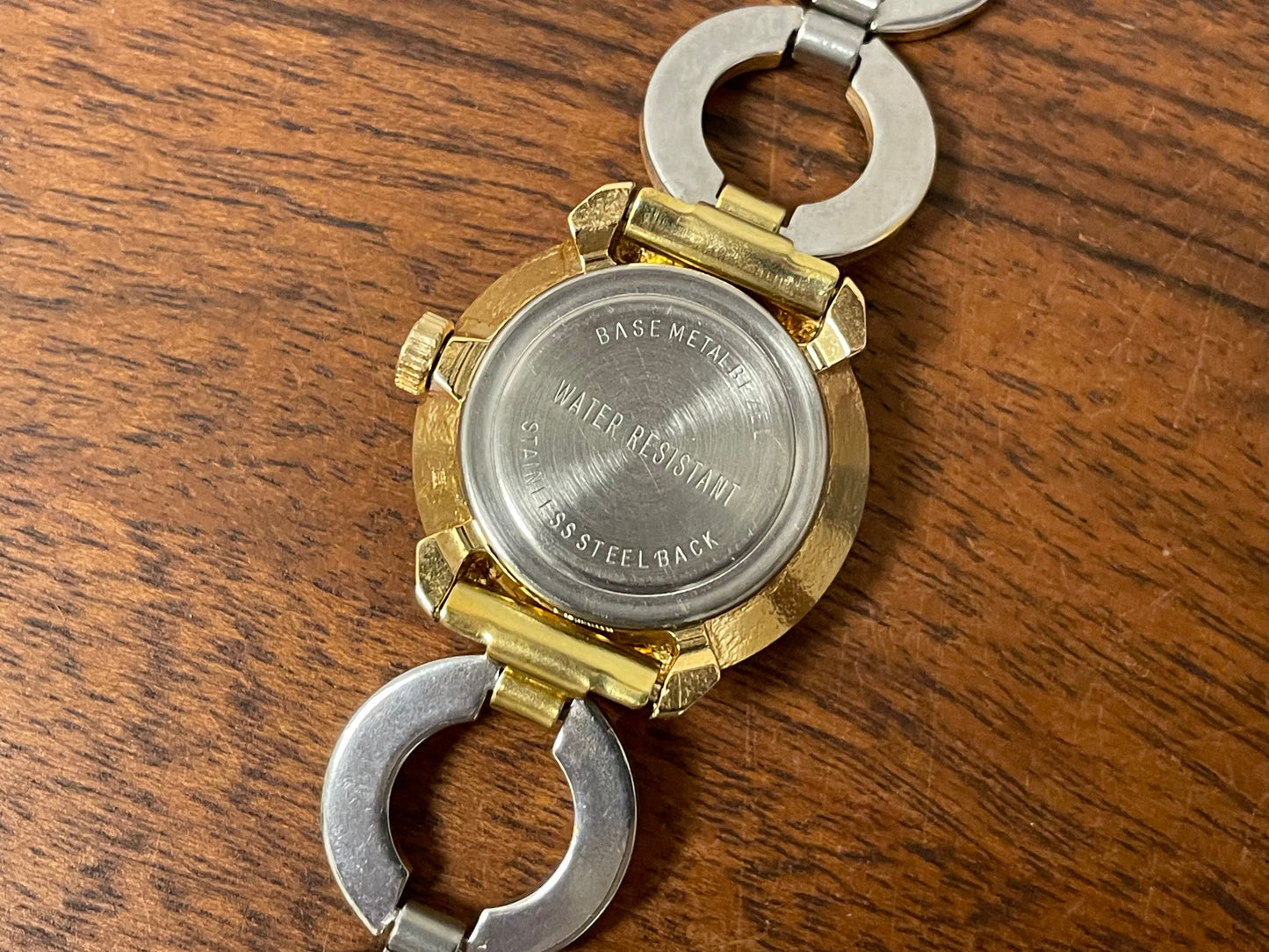 (1970s) Timex 551-211 dress watch - gold case - green dial w/ gold markers - small size (NOS + full set)
