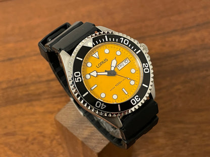 (1990s) Lorus (by Seiko) VX43-X041 diver - orange dial w/ white markers