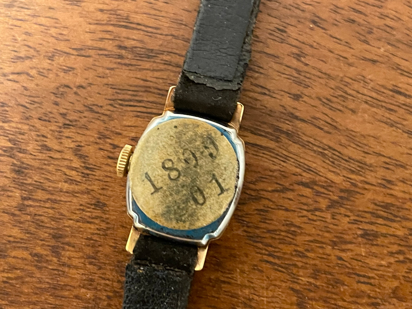 (1970s) Certina 2850 "cocktail" dress watch - silver sunburst dial w/ stick markers - small size (NOS)