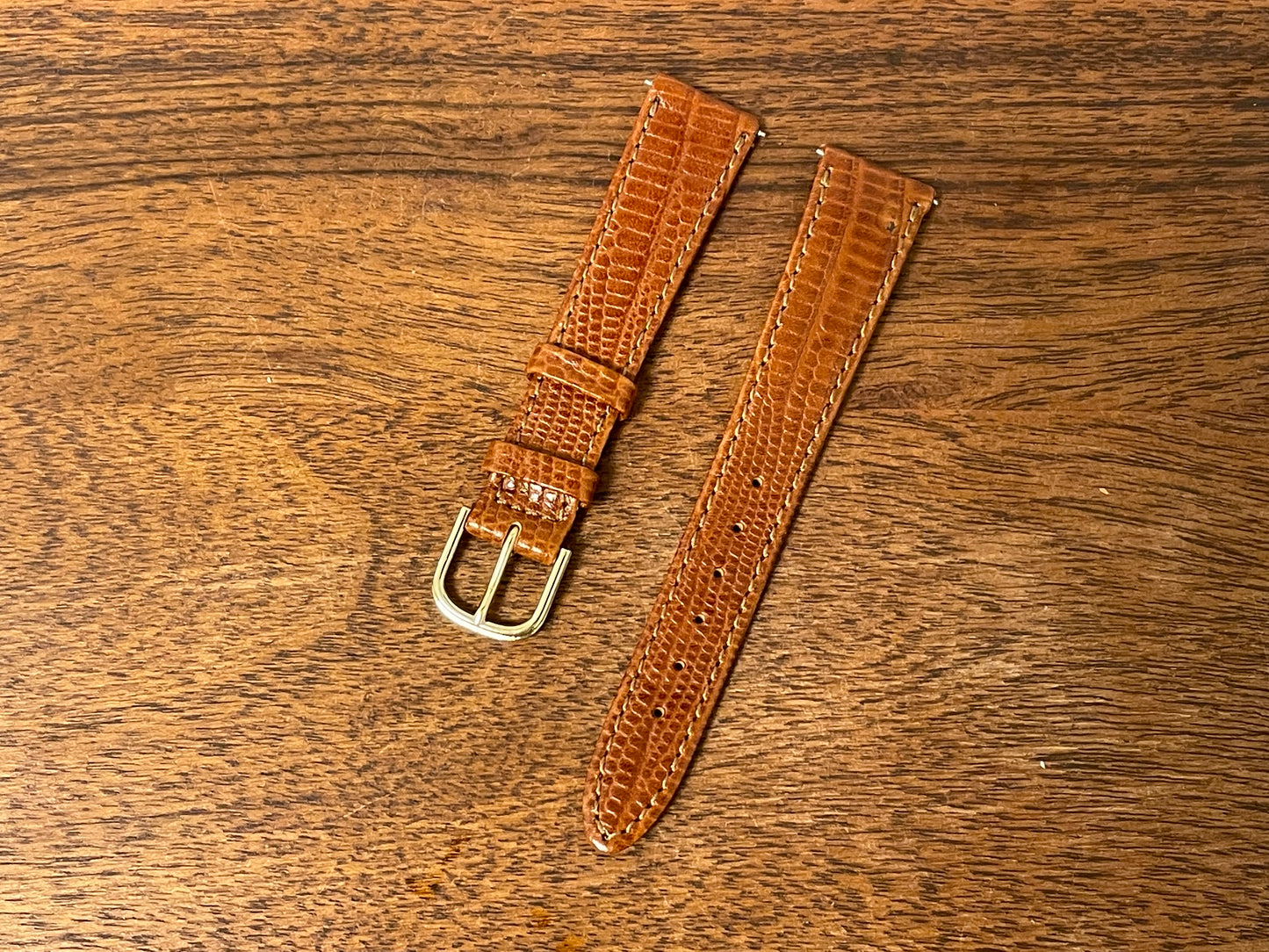 18mm Seiko cognac brown leather stap w/ gold buckle by Italwatch