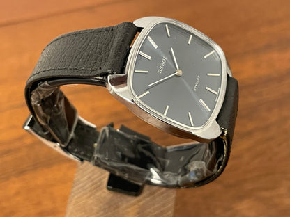 (1970s) Tissot 41436 Stylist dress watch - silver “tv case” - sunburst blue dial w/ silver stick markers (NOS)