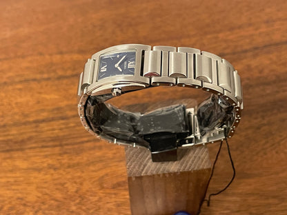 (1995) Seiko 1N00-OJH0 - "Tank" style case - blue dial w/ silver Roman numerals & markers - small size (NOS)