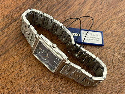 (1991) Seiko 7N01-5C90 - integrated bracelet - blue dial w/ silver markers (NOS)