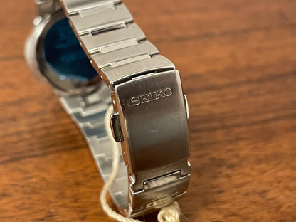 (2001) Seiko 7N89-6C40 Premier on bracelet - white dial w/ Arabic numerals - small size (NOS)