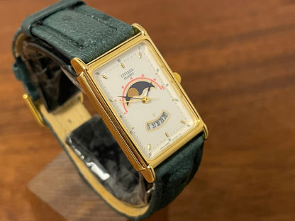 (1990) Citizen 6085-Y56376 “Tank” - white dial w/ moonphase & gold stick markers (mint)