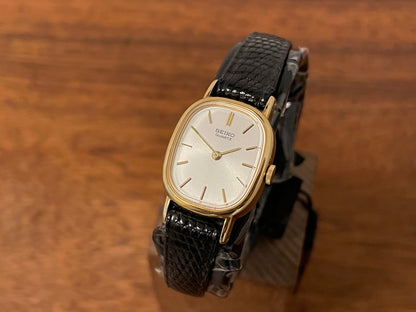Front side (1981) Seiko 5420-5119 "Ellipse" - gold plated case - silver dial w/ gold markers - small size (NOS)