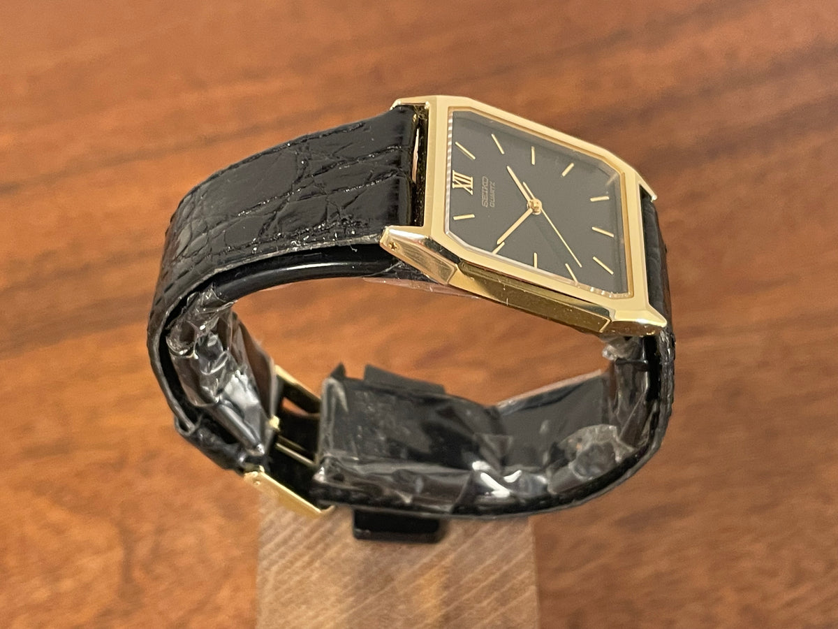 (1986) Seiko 5P31-5030 Quartz "Tank" dress watch - brushed dark grey dial w/ gold markers (NOS)