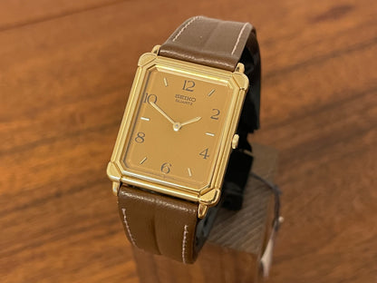 (1996) Seiko 5P30-5140 Quartz "Tank" dress watch - caramel dial w/ gold numerals/markers (NOS)