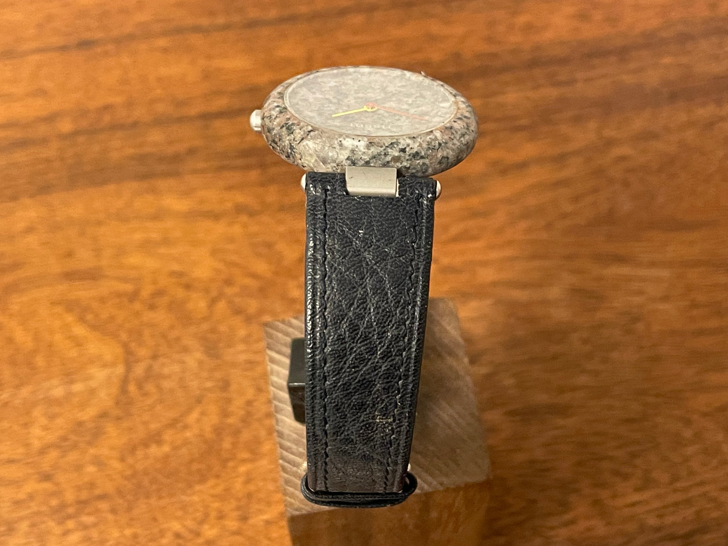 (1980s) Tissot RockWatch R151 grey/brown granite - large size model