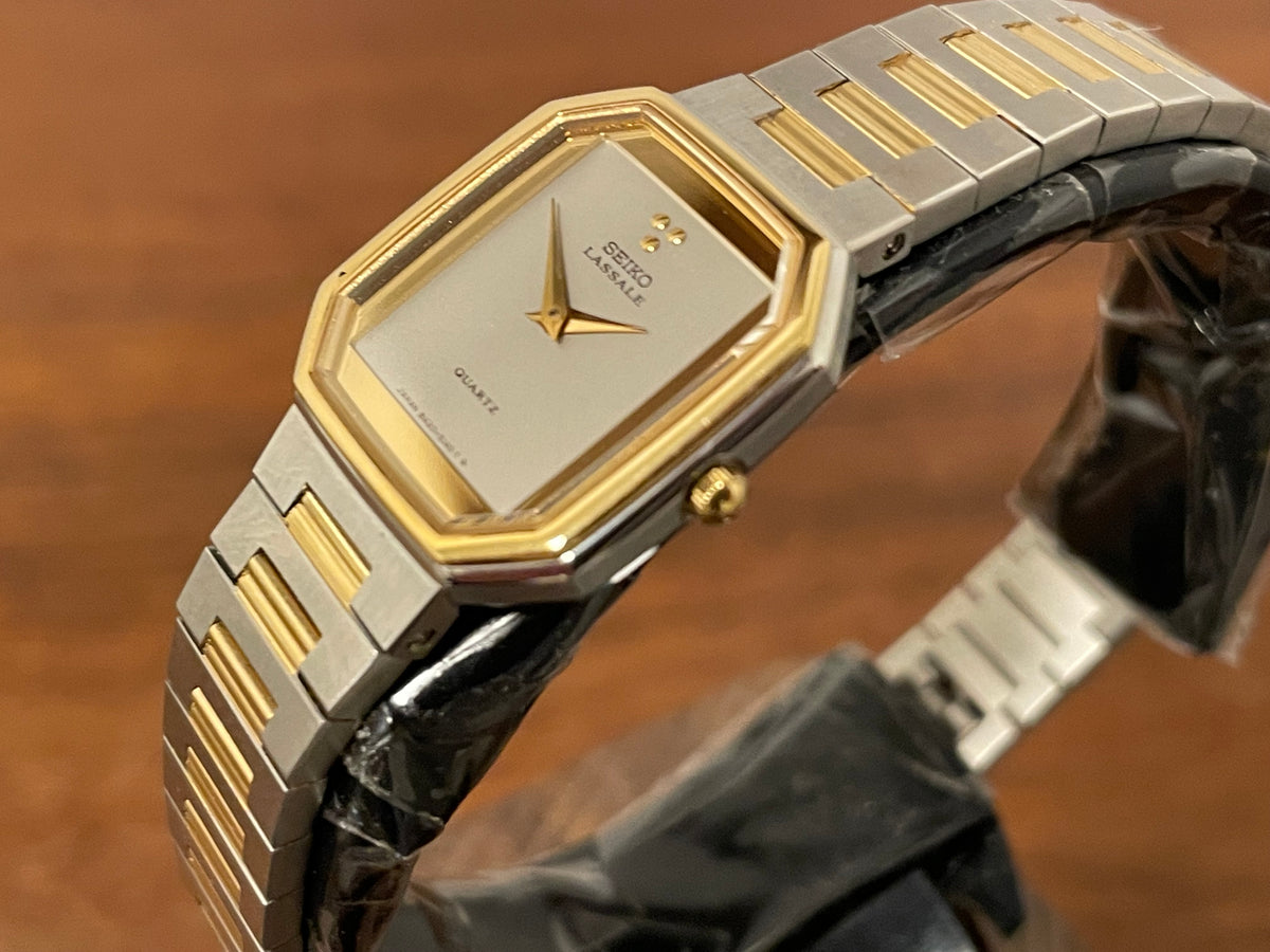 (1982) Seiko 8420-5129 Lassale dress watch - bi-color integrated bracelet & case - silver dial - small size (NOS)