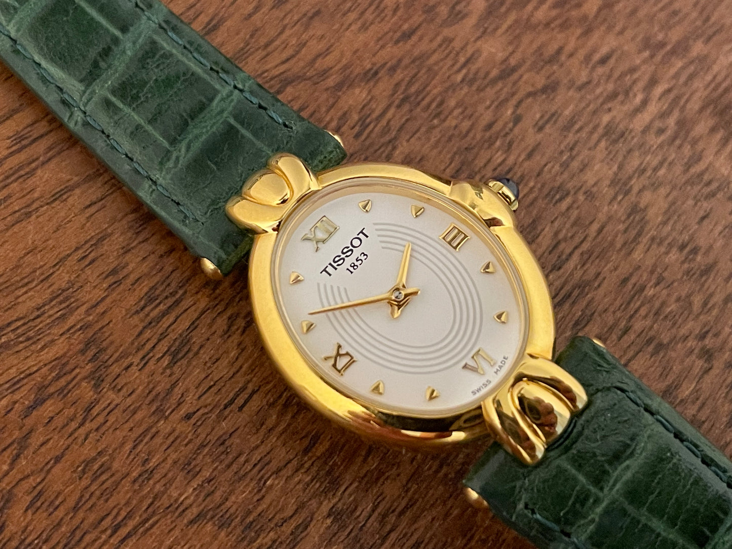 (1990s) Tissot G225/325 dress watch - white dial with gold markers - small size (NOS)