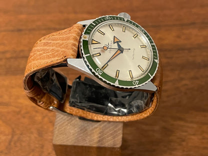 (1970s) Dugena Watertrip "Kermit" diver - green bezel - silver sunburst dial