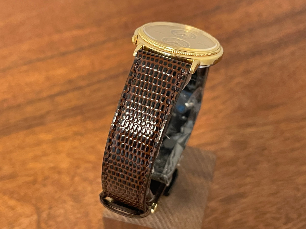 (1985) Seiko 1E20-0160 dual time dress watch - round case - gold textured dial w/ 2 subdials