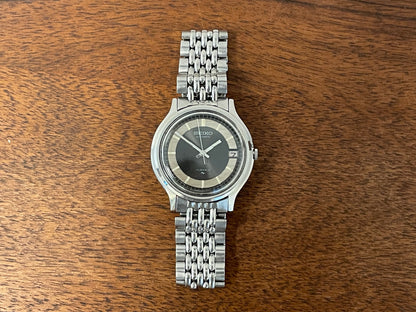 (1975) Seiko 7005-7110 automatic 17 jewels - "bullseye" dial w/ date window