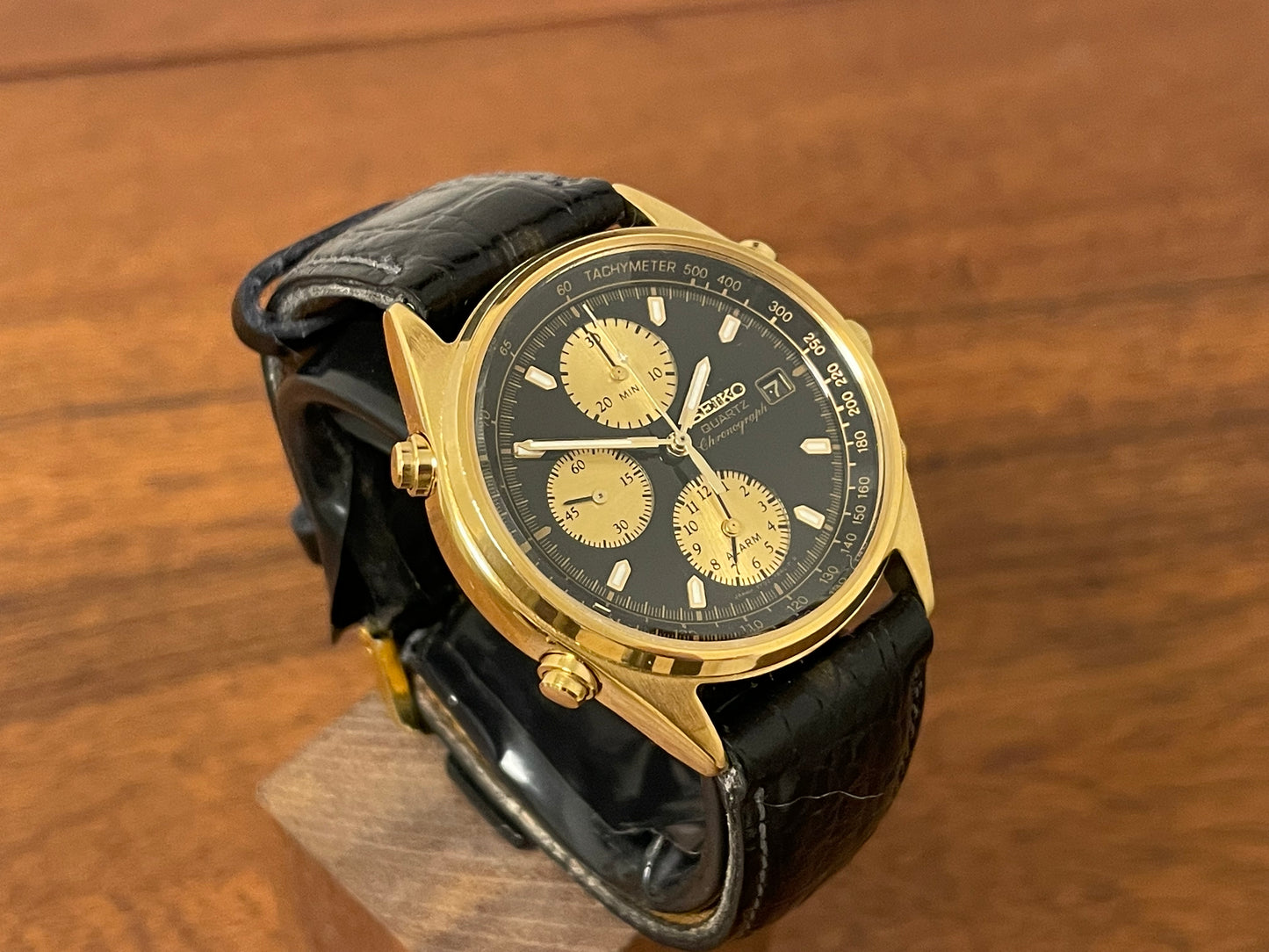 (1992) Seiko 7T32-7B3B “John Player Special” chronograph - black & gold