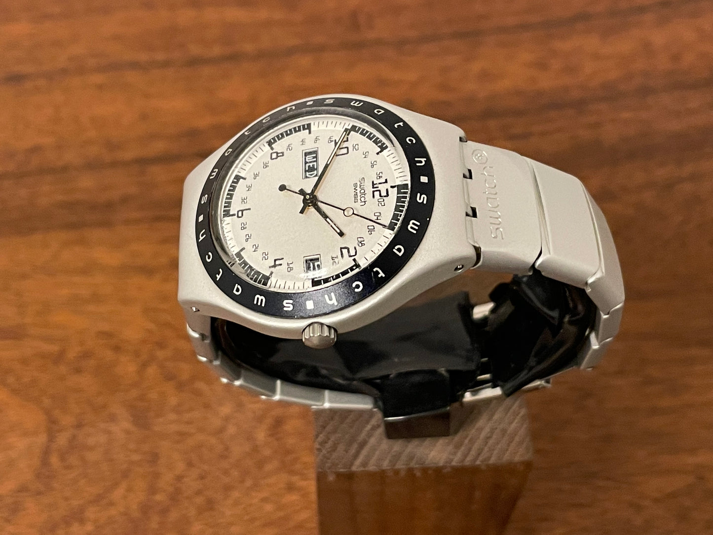 (1998) Swatch YGS7003A Irony Big "Hijacker" (full set)