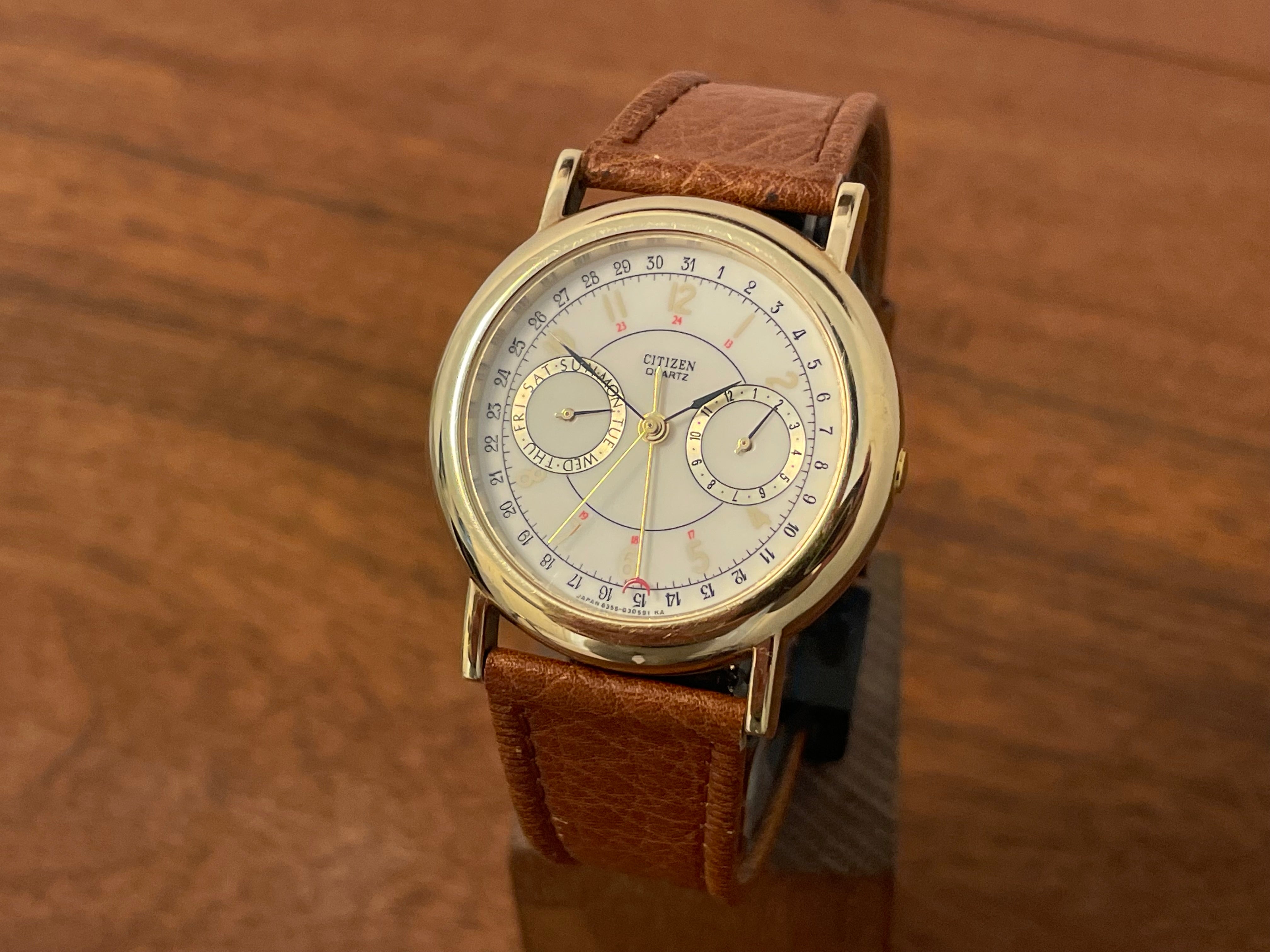 1988) Citizen 6355-Y55299 triple calendar - cream dial w/ gold