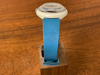(1970s) Timex 290-181 UFO - white plastic case - blue & white dial w/ silver markers - small size (NOS + full set)