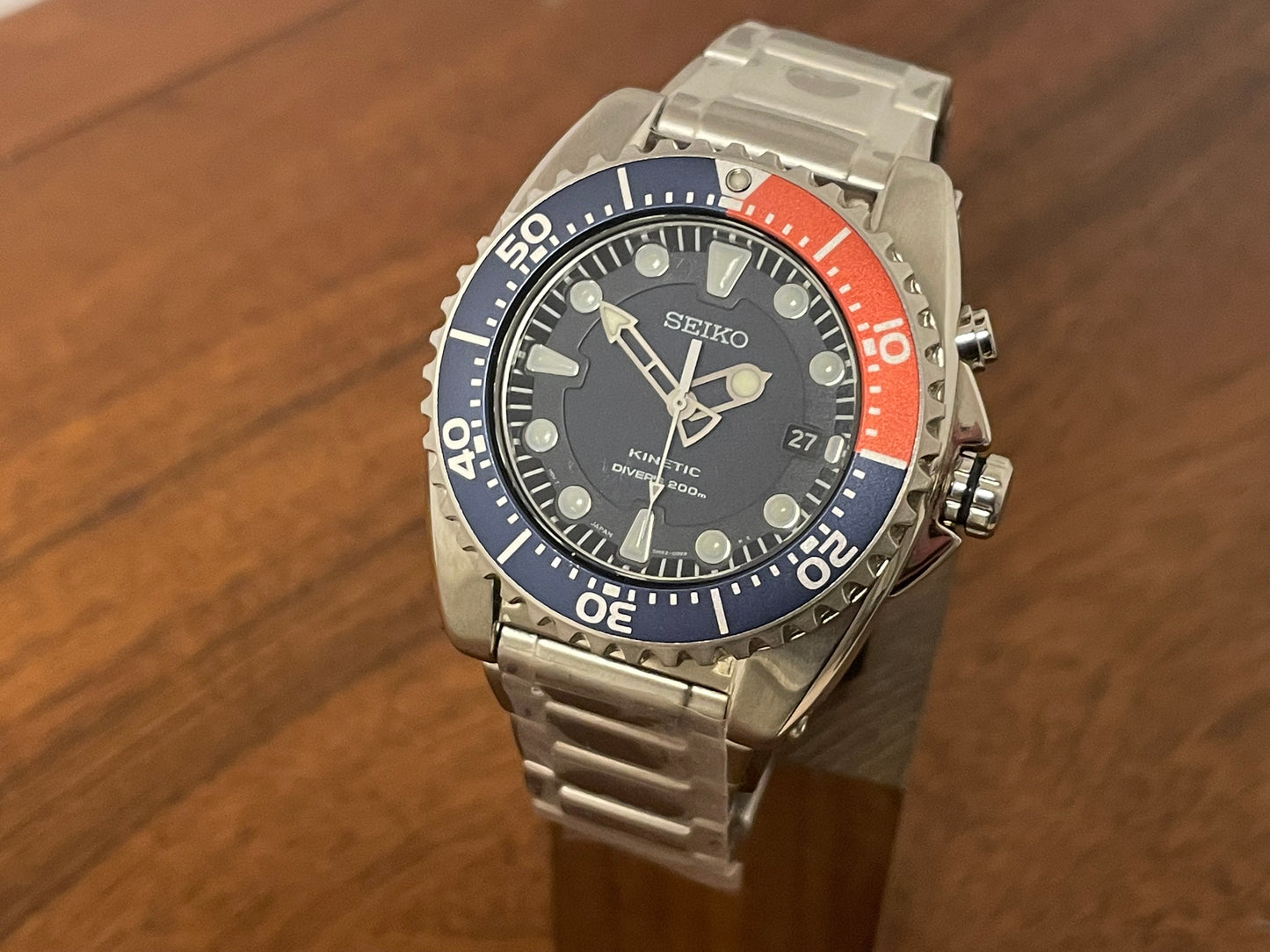 (2007) retro Seiko 5M62-0BL0 Pepsi "BFK" Kinetic Diver's 200m front view