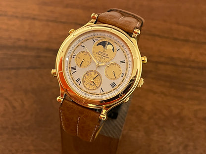 Front side (1990) Seiko 7T36-7A10 Age of Discovery (AOD) chronograph - gold colored case - white dial w/ gold subdials & moonphase