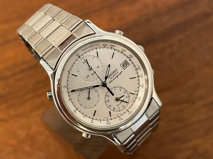 (1989) Seiko 7T32-6A50 Chronograph - silver dial w/ silver markers (NOS)