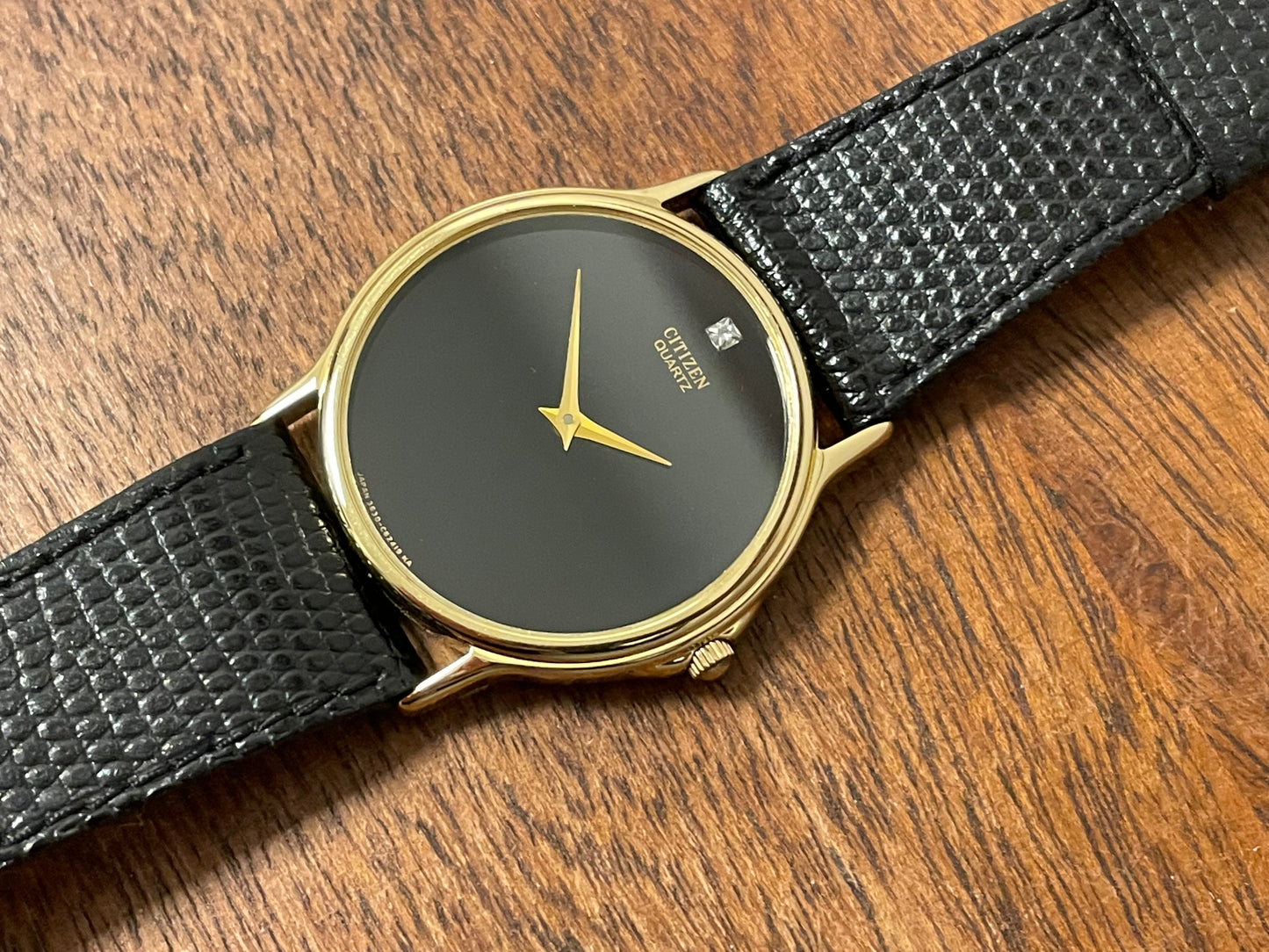 (1979) Citizen 3620-958195SJ dress watch - black dial w/ diamond marker (NOS)