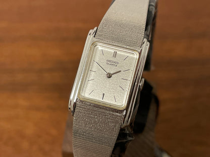 (1981) Seiko 1400-3290 "Tank" - silver dial w/ silver stick markers - small size (NOS)