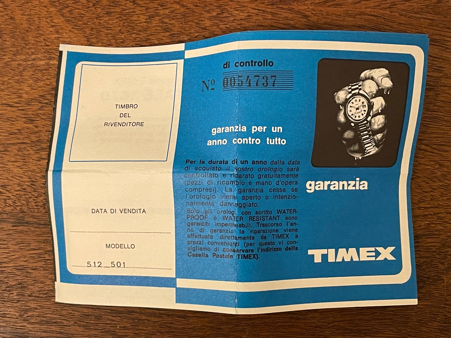 (1970s) Timex 512-501 - blue fumé dial w/ silver markers -  small size (NOS + full set)