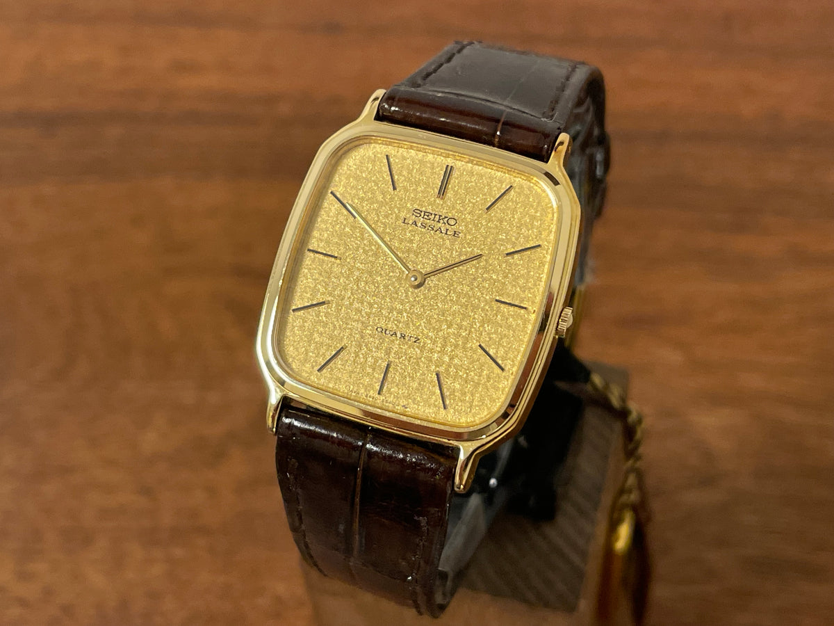 Front side (1981) Seiko 5930-5509 Lassale dress watch - gold textured dial w/ gold stick markers (NOS)