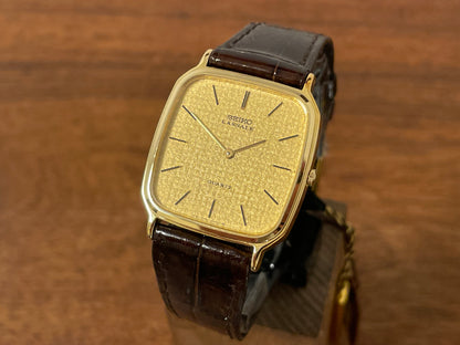 Front side (1981) Seiko 5930-5509 Lassale dress watch - gold textured dial w/ gold stick markers (NOS)