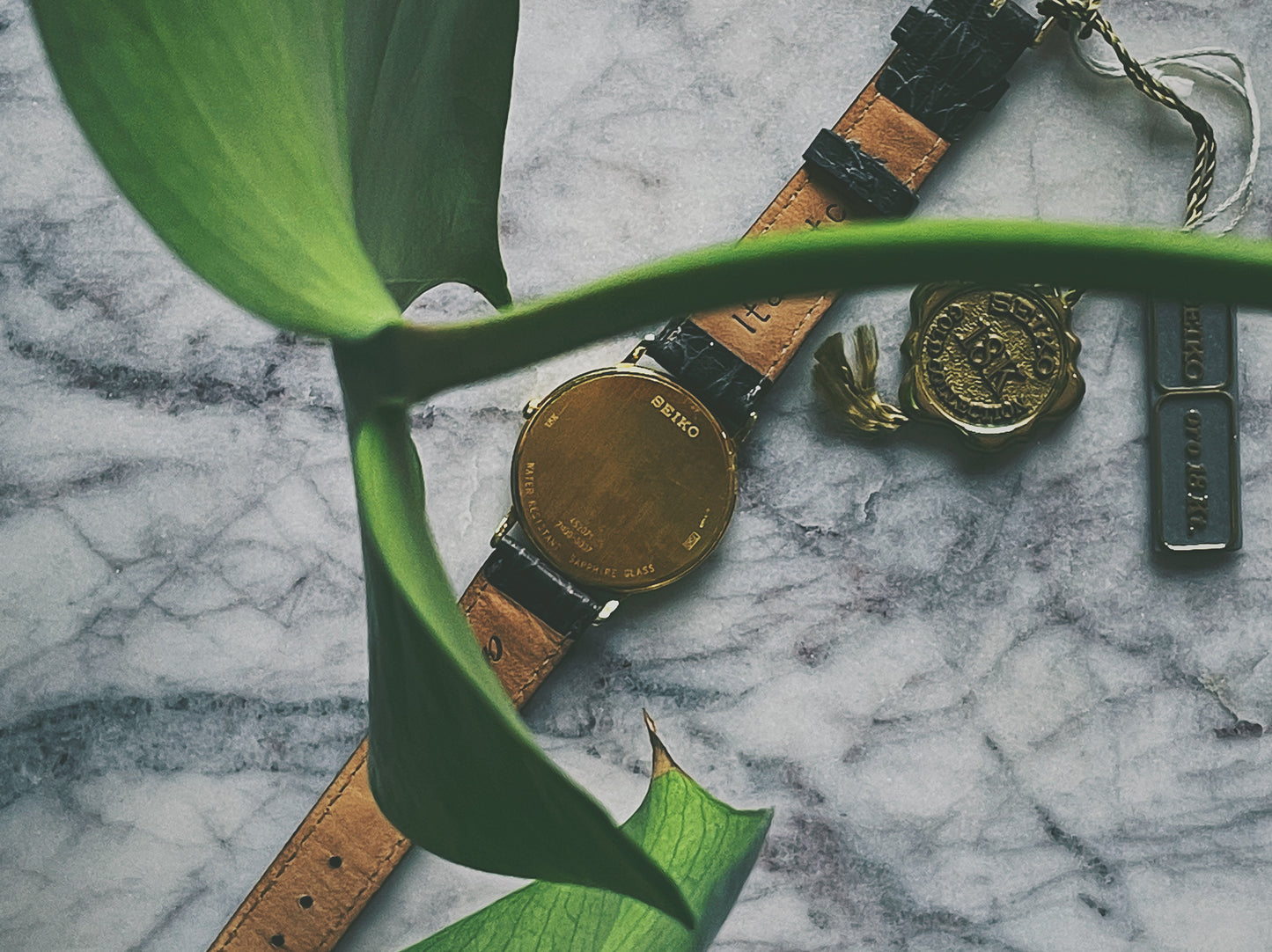 Seiko 7N00-S007 18K solid gold case back