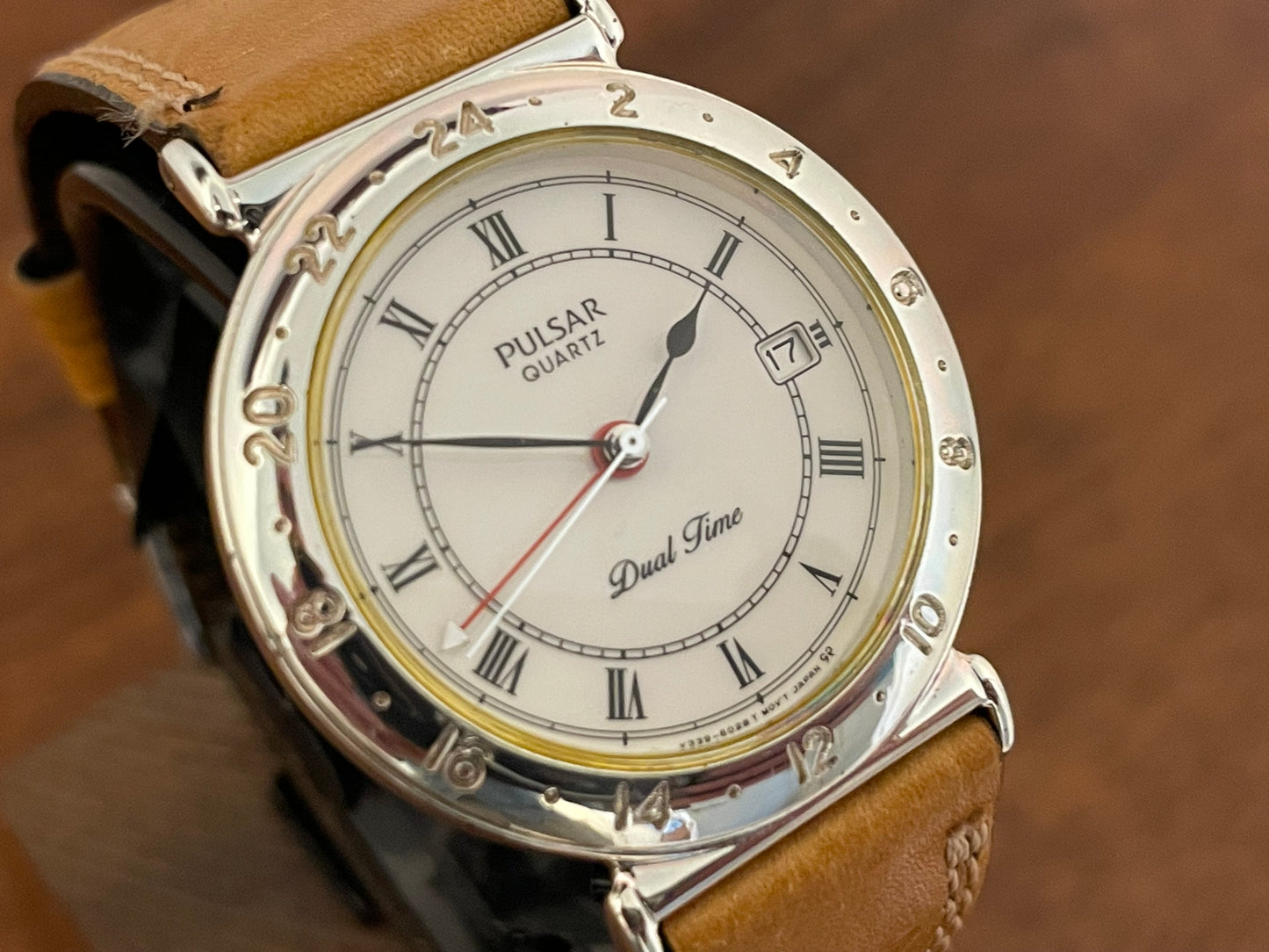 (1988) Pulsar V339-6000 GMT  “Dual Time” dress watch - white dial w/ Roman numerals (NOS)