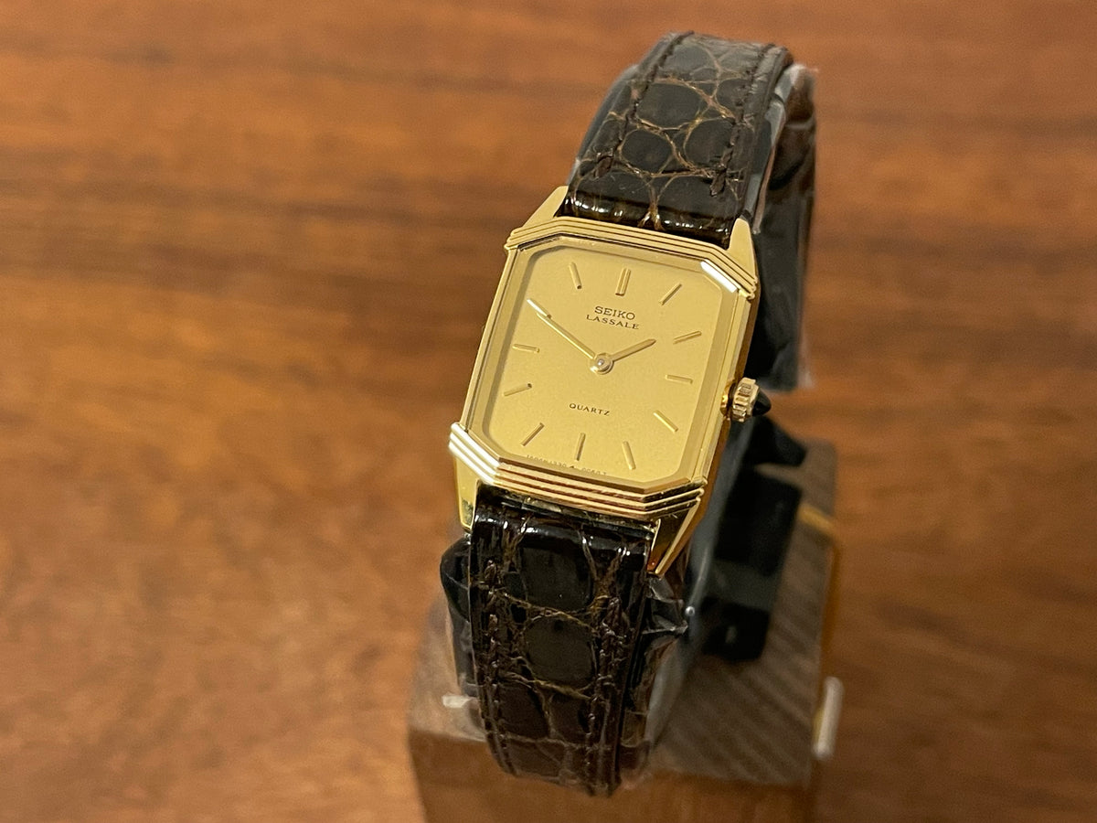 Front side (1982) Seiko 1230-502H Lassale "Tank" dress watch - gold case - gold dial w/ gold stick markers - small size (NOS)