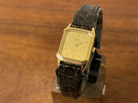 Front side (1982) Seiko 1230-502H Lassale "Tank" dress watch - gold case - gold dial w/ gold stick markers - small size (NOS)
