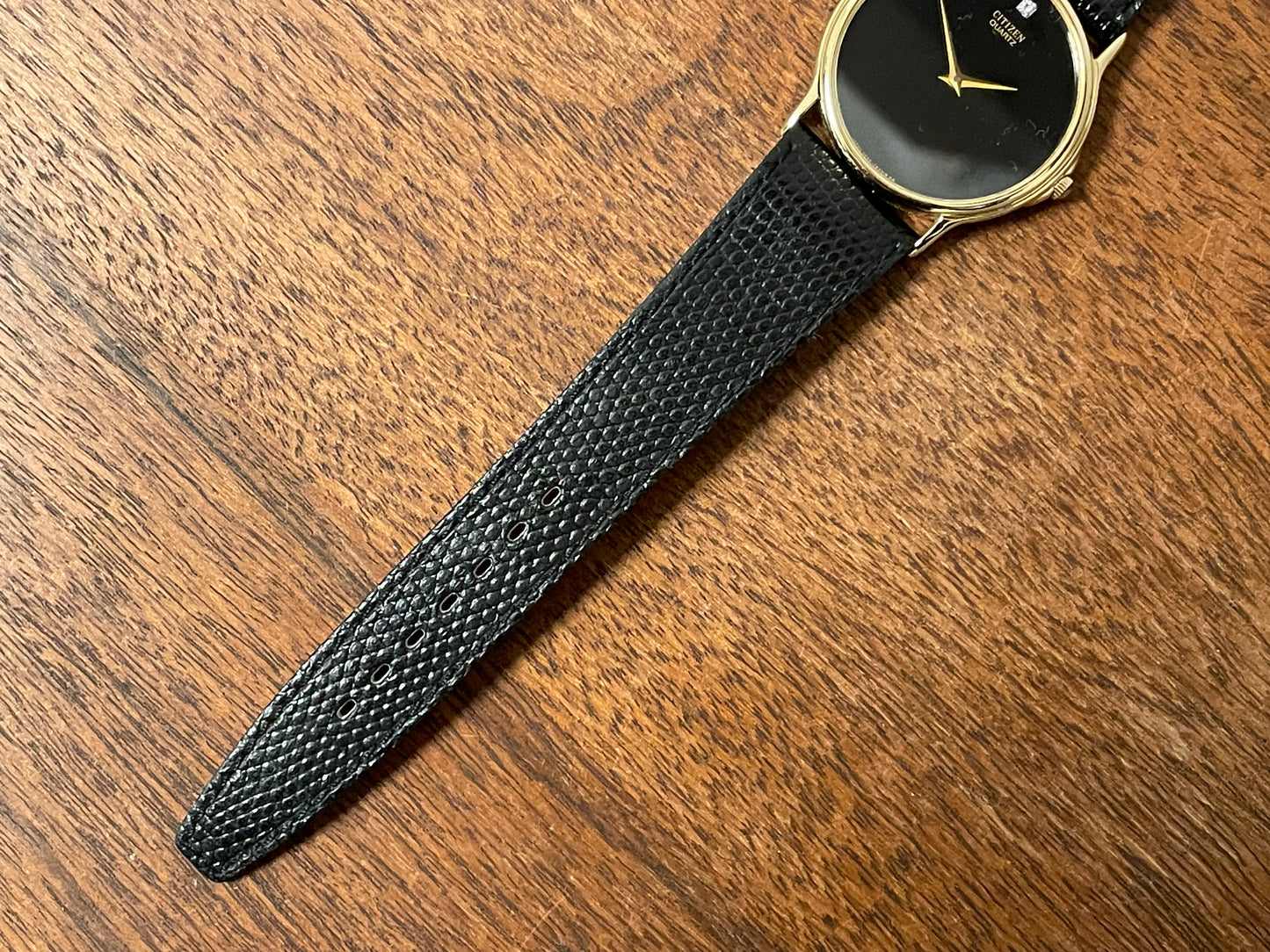 (1979) Citizen 3620-958195SJ dress watch - black dial w/ diamond marker (NOS)