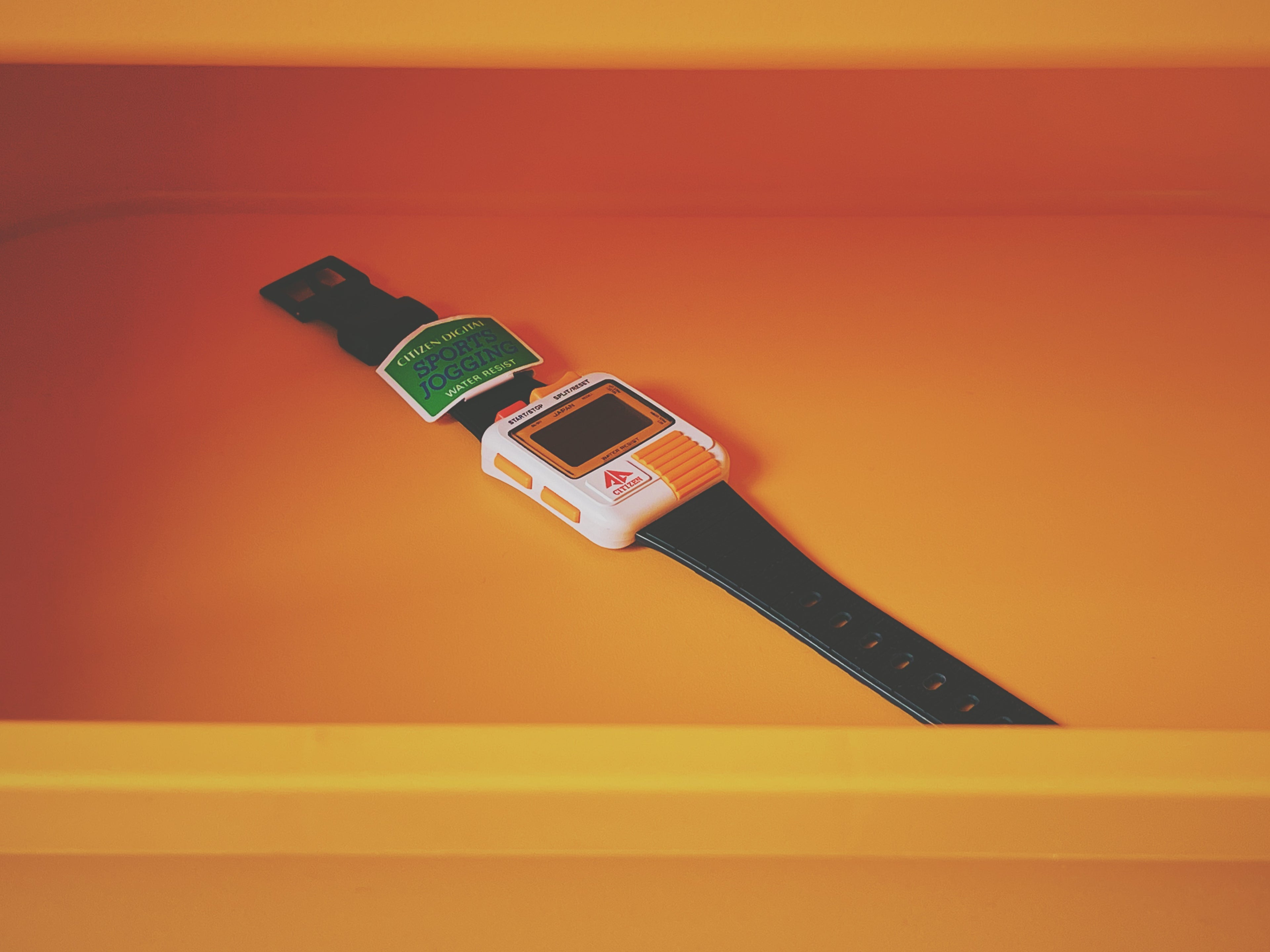 Side view of Citizen D050 Sports Jogging digital Bullhead