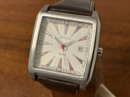 (2007) Seiko 7N42-0DN0 "Tank Jumbo" - white dial w/ red highlights (NOS)