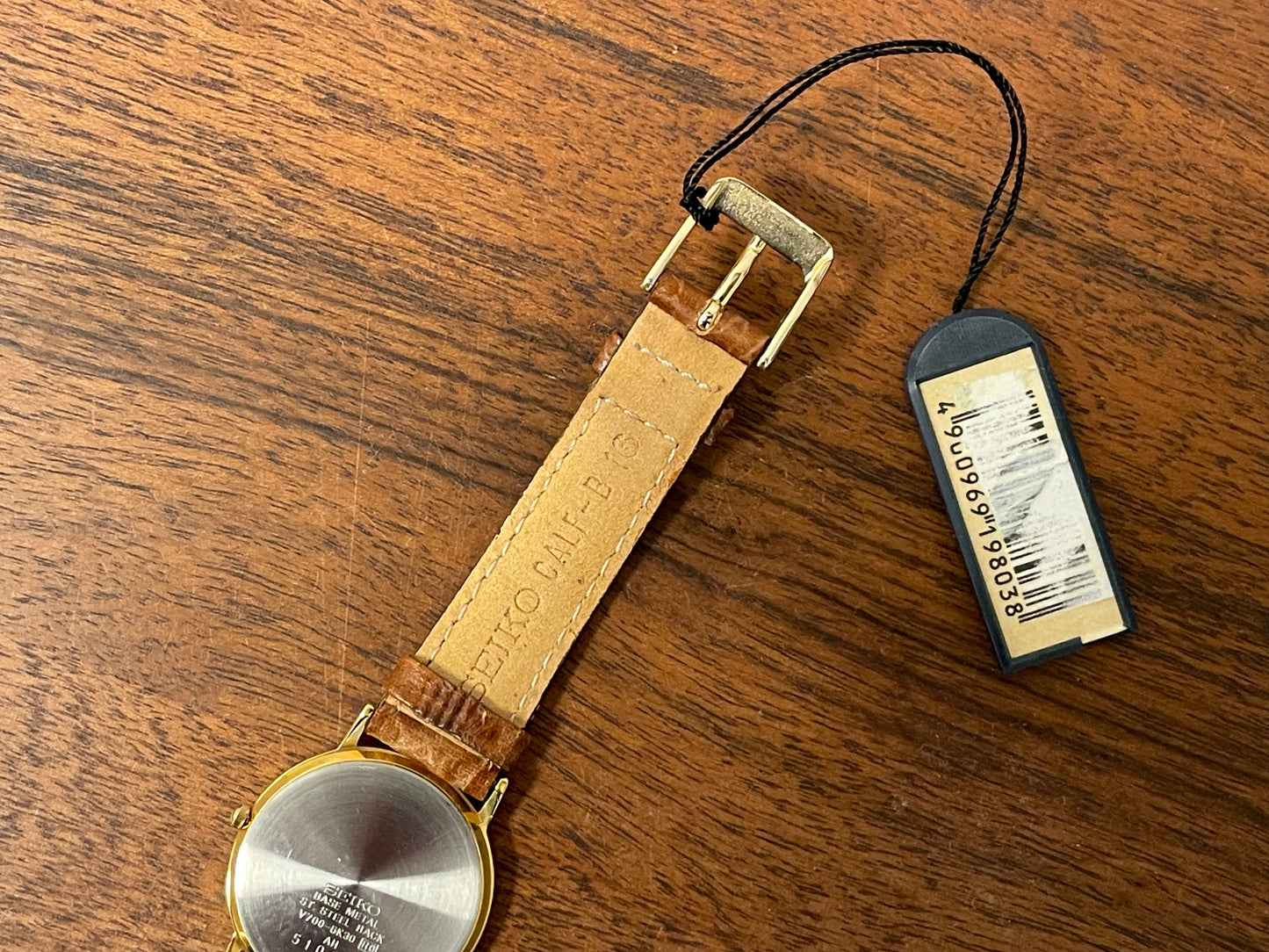 (1995) Seiko V700-6K30 dress watch - white Guilloché dial w/ black Arabic numerals & Breguet hands (NOS)