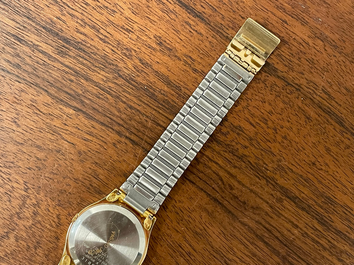 (1983) Seiko 8420-0140 dress watch - gold case - gold sunburst dial w/ gold stick markers (NOS)