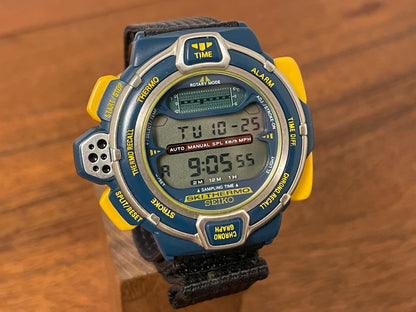 (1994) Seiko S820-6000 Ski Thermo - petrol blue case w/ yellow pushers (NOS)