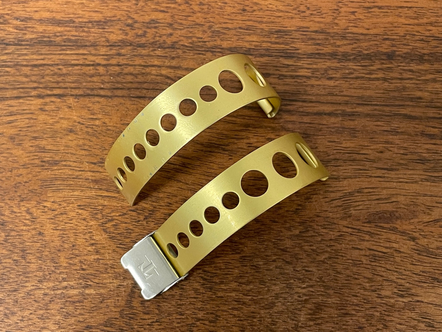(1970s) 18mm Tissot rally bracelet - gold brushed