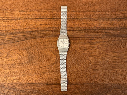 (1979) Seiko 8243-5000 Lord Quartz - white textured dial (serviced)