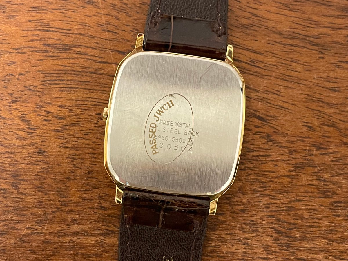 (1981) Seiko 5930-5509 Lassale dress watch - gold textured dial w/ gold stick markers (NOS)