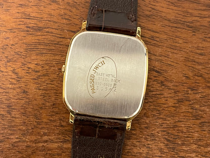 (1981) Seiko 5930-5509 Lassale dress watch - gold textured dial w/ gold stick markers (NOS)